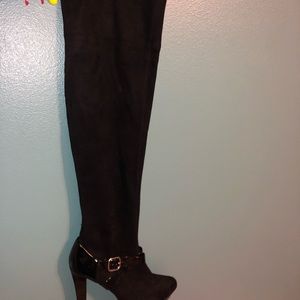 Jennifer Lopez thigh high boots